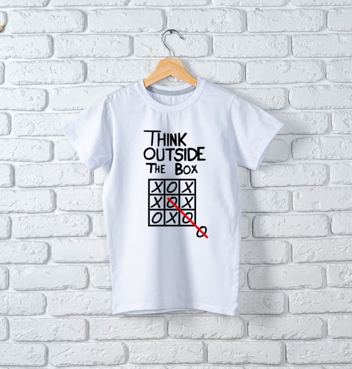 T-Shirt Think Outside The Box